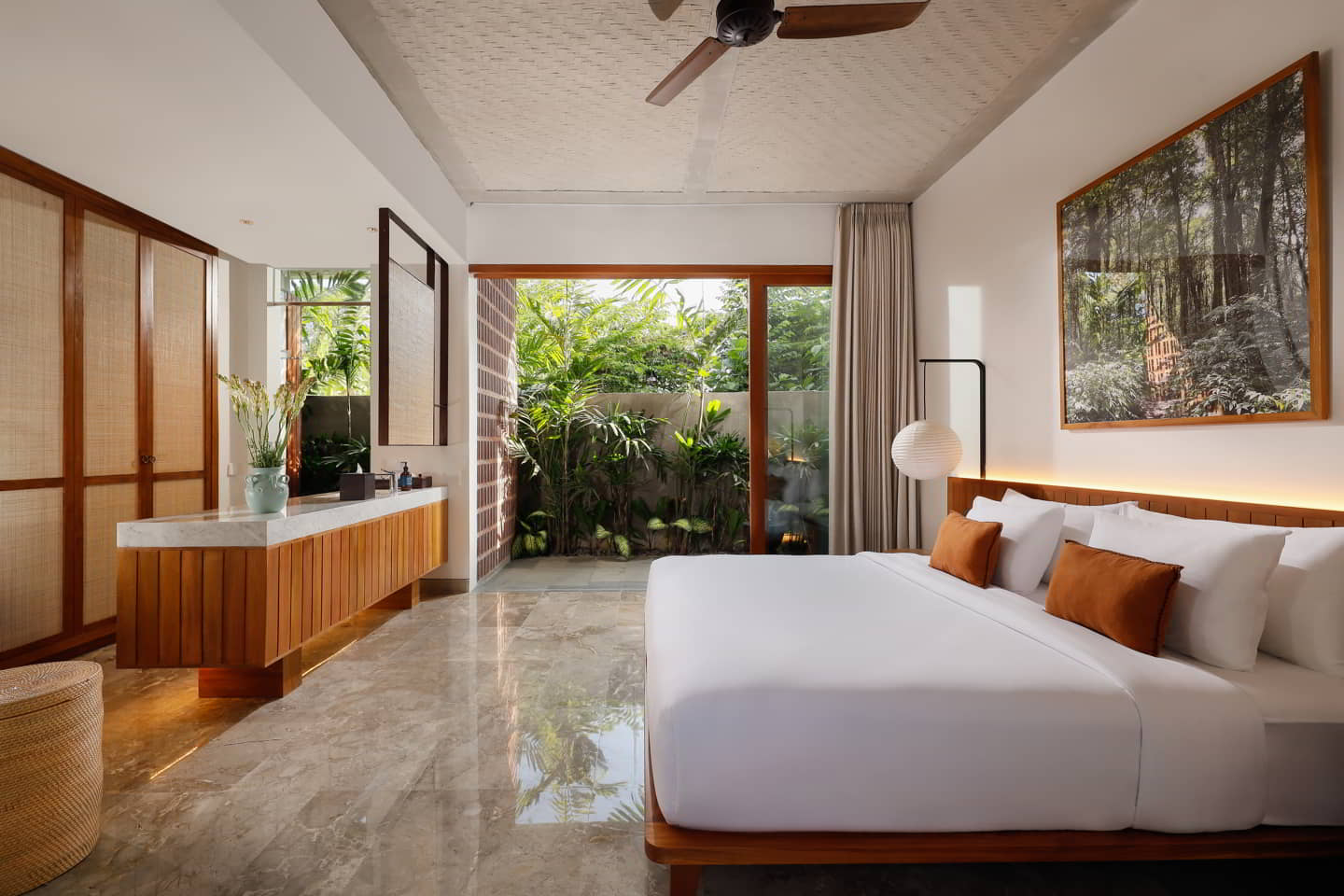 Uma Santai villa interior